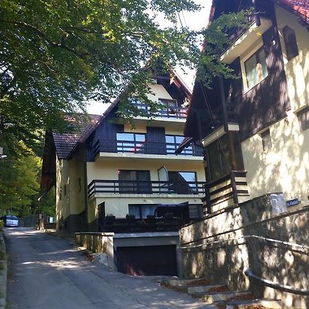 Apartament Kalinderu K1 Bușteni Zimmer foto