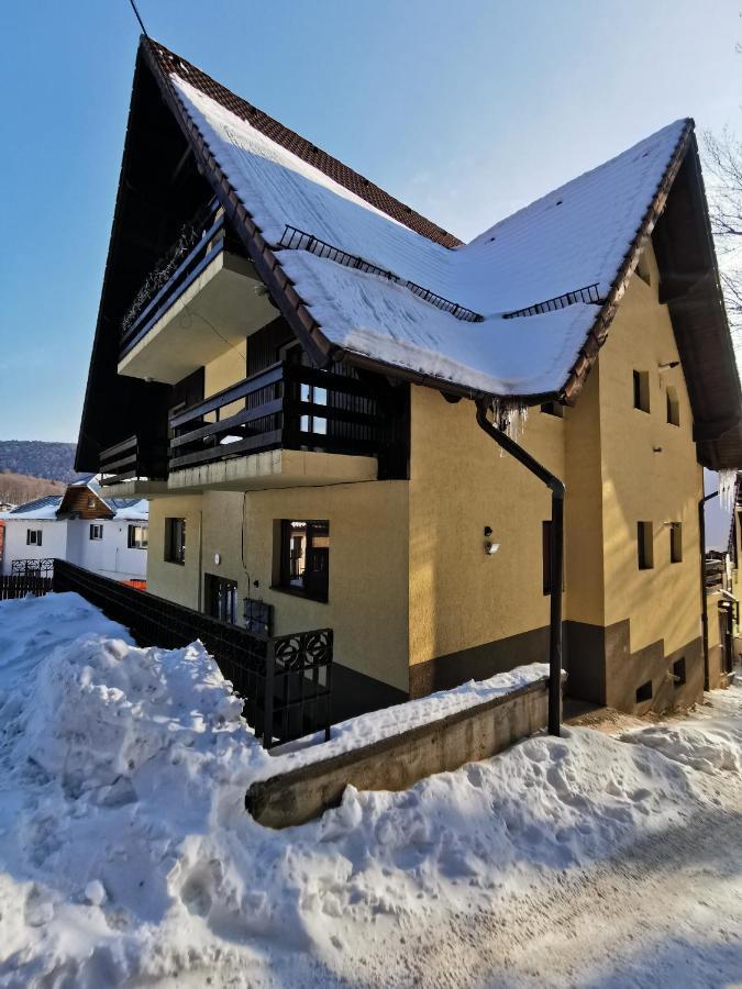 Apartament Kalinderu K1 Bușteni Exterior foto
